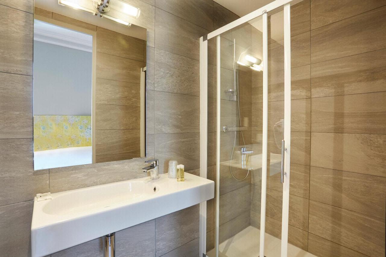 Vaubecour - Centre Ainay - Perrache Hotel 2*